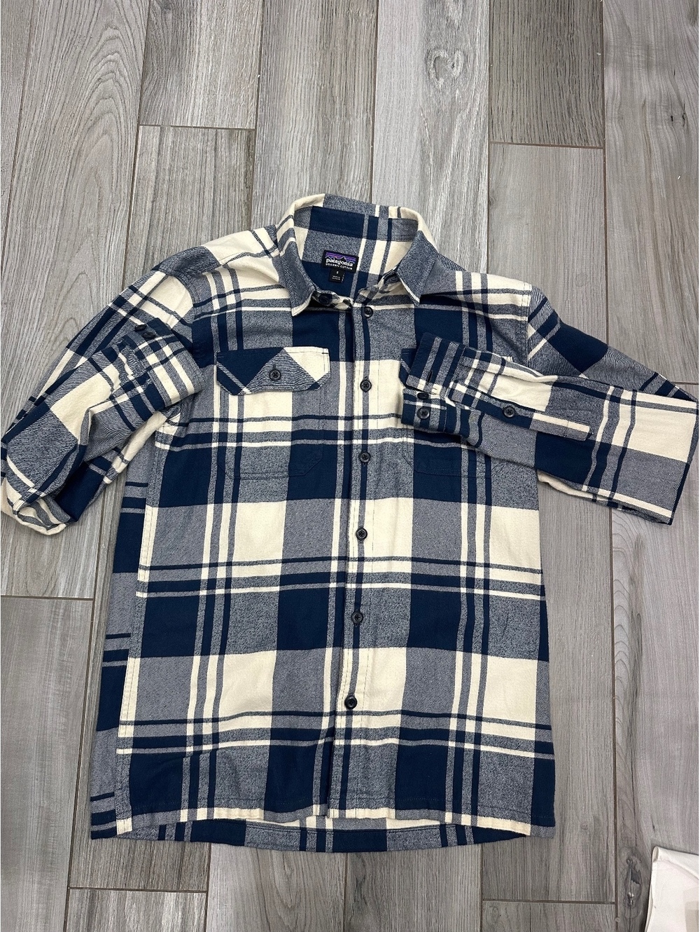 Patagonia Organic Cotton Blue and White Plaid Shirt - Size S